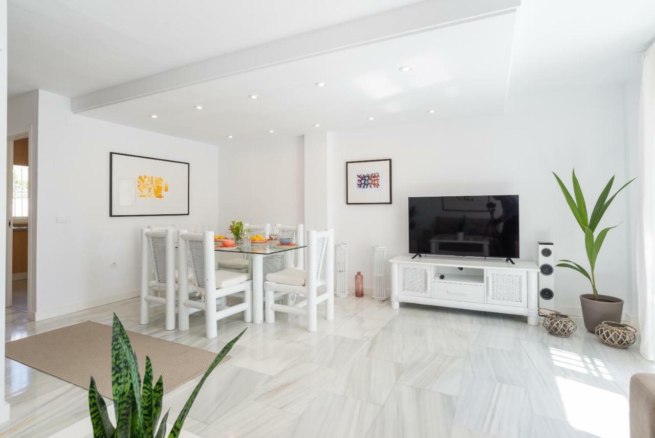 Benalmadena: Adosado Con Piscina Y Jardin Villa Екстериор снимка