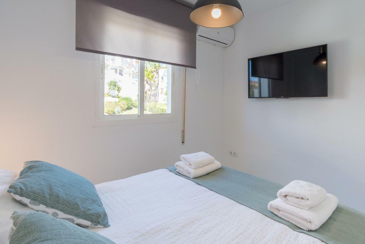 Benalmadena: Adosado Con Piscina Y Jardin Villa Екстериор снимка
